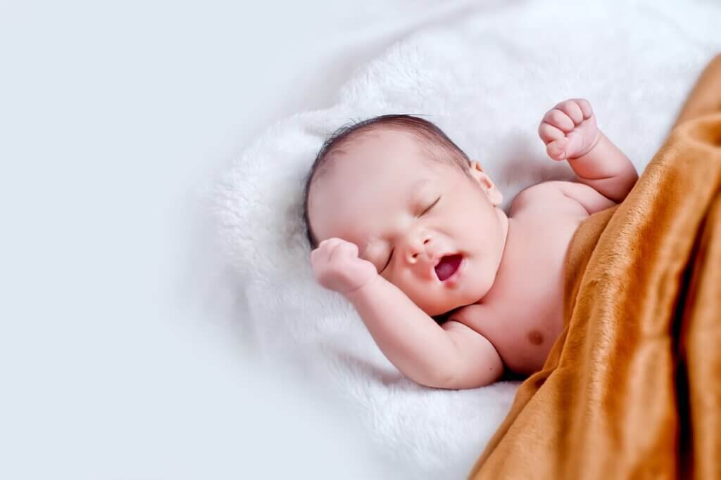 30 Tips for the First Month of Caring for a Newborn Baby